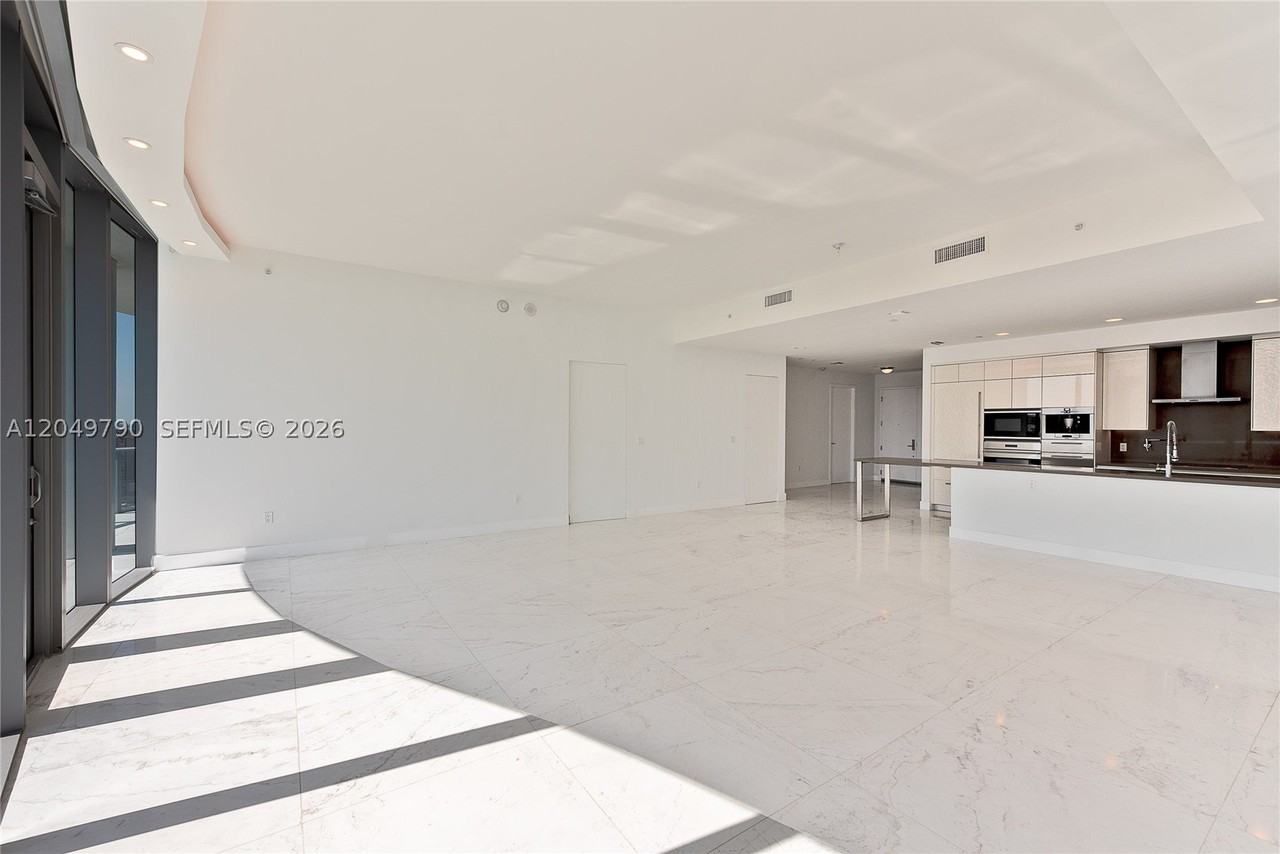 17475 Collins Ave #2003 - Photo 6 of 22