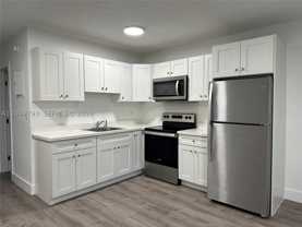 3660 Ne 11th Ave #3 - Photo 1 of 1