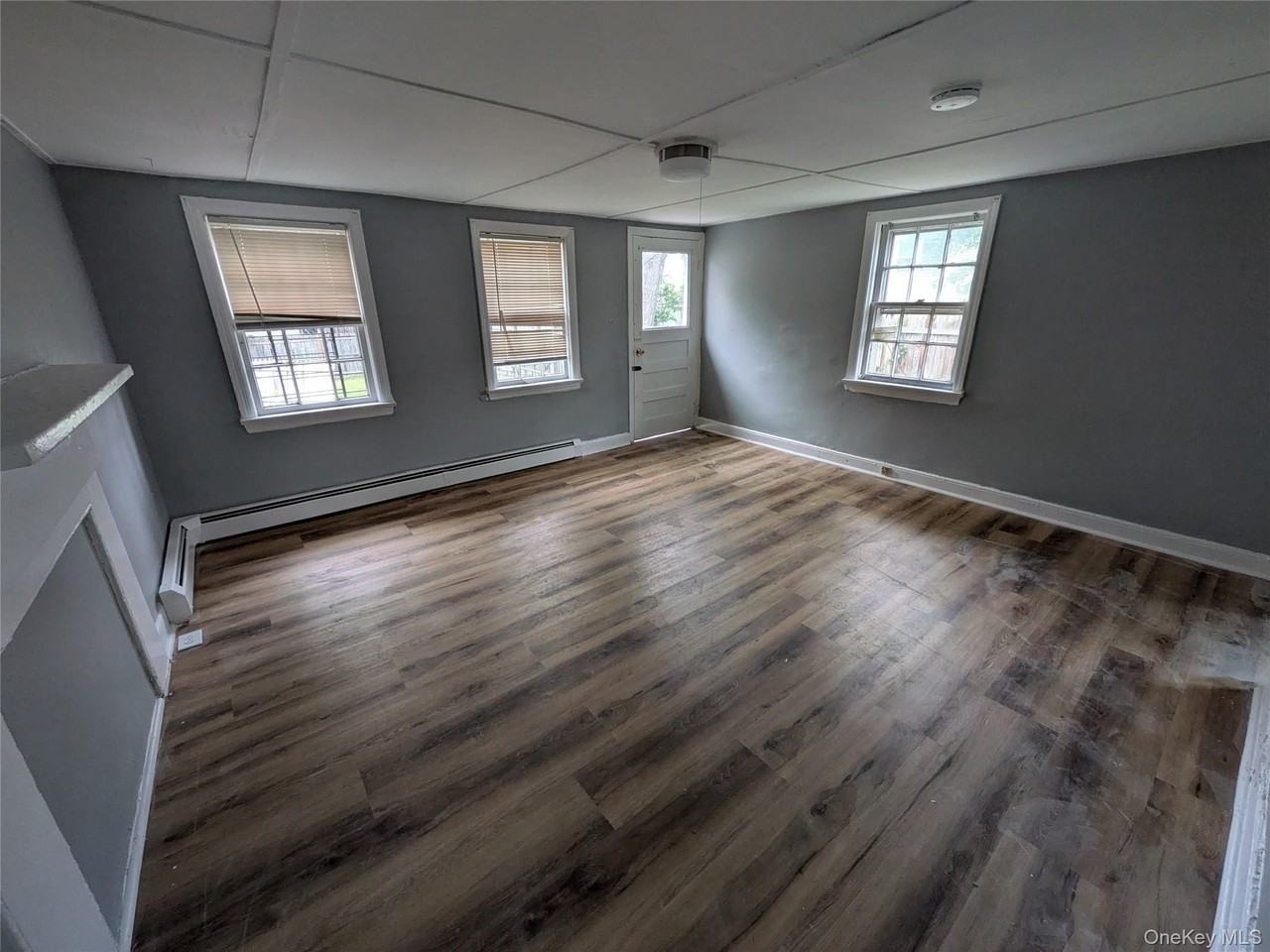 8 Norris St - Photo 4 of 8