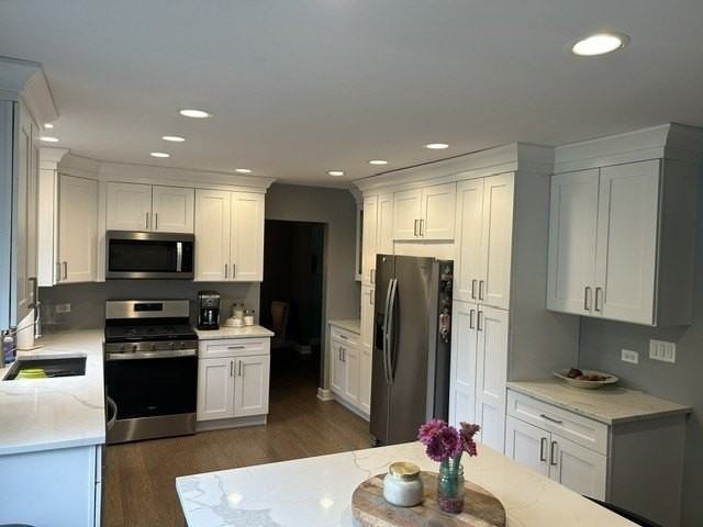 1213 Brook Ln - Photo 4 of 22