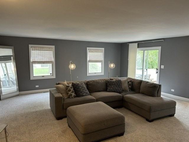 1213 Brook Ln - Photo 6 of 22