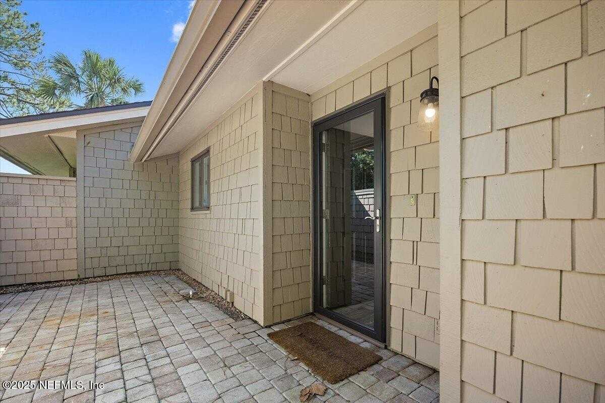 80 Fishermans Cove Rd - Photo 3 of 22