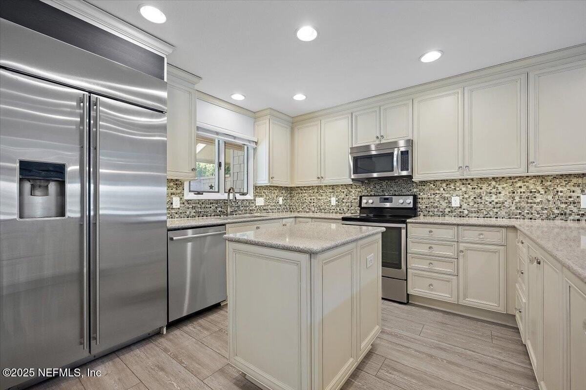 80 Fishermans Cove Rd - Photo 5 of 22