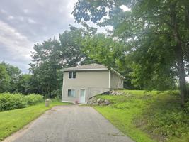 featured image of 126A Range Rd
