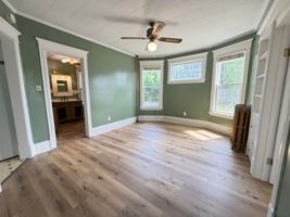 featured image of 1128 Hammond Ave #1