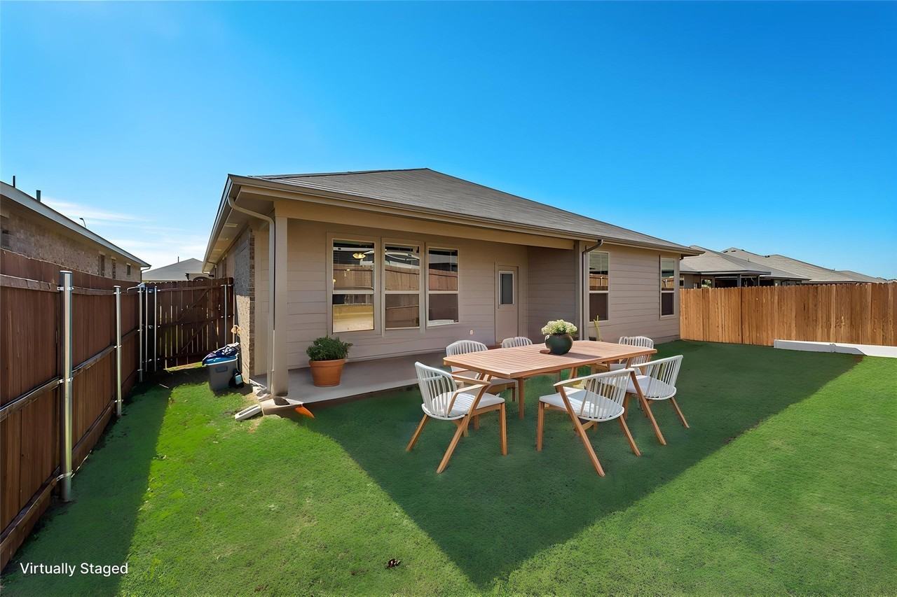 837 Wilmott Ter - Photo 2 of 13