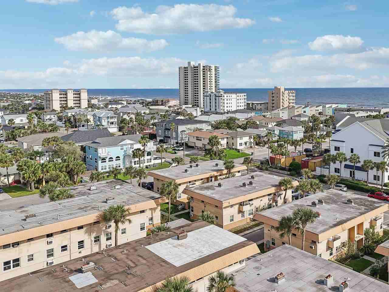 The Villas at Jax Beach - Photo 3 of 34