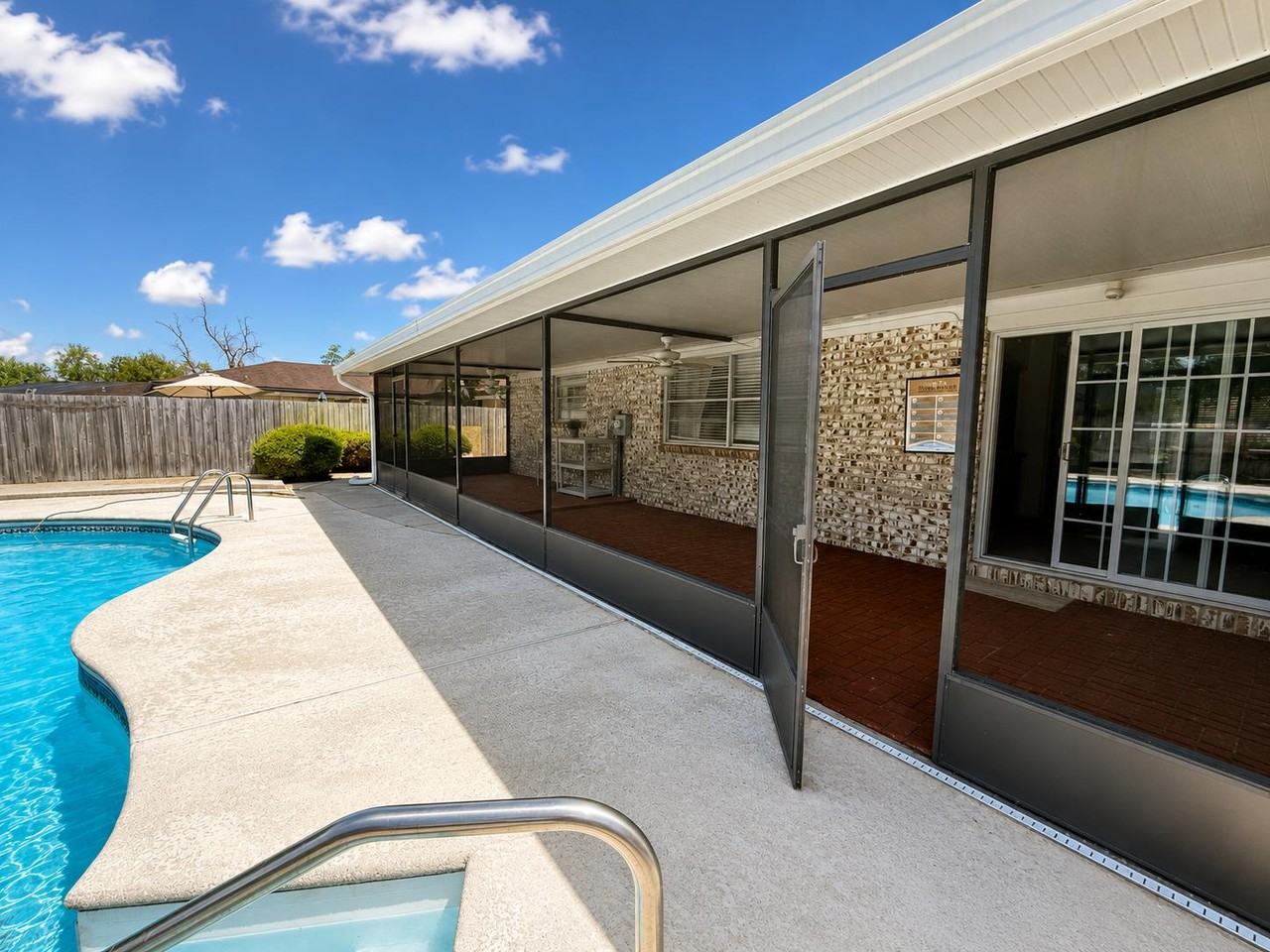 Dillon Dr - Photo 6 of 21