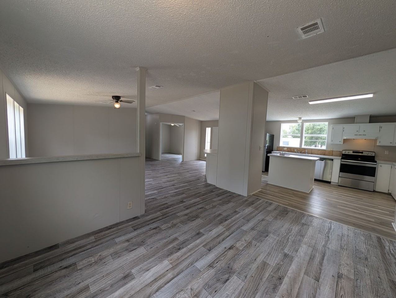 110 Ne 68th Ct - Photo 4 of 24