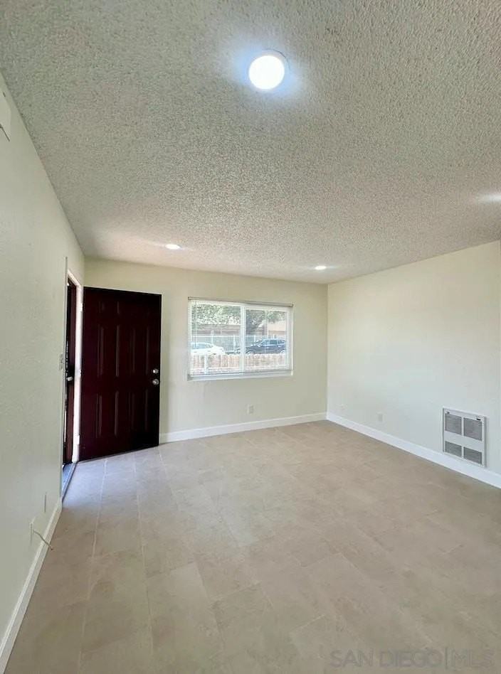 1254 Sumner Ave #A - Photo 2 of 9