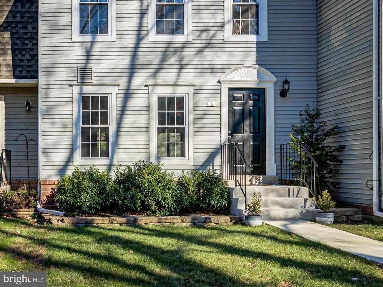 5 Climbing Ivy Ct - Photo 5 of 50