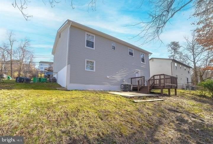 1016 Hill Rd - Photo 3 of 8