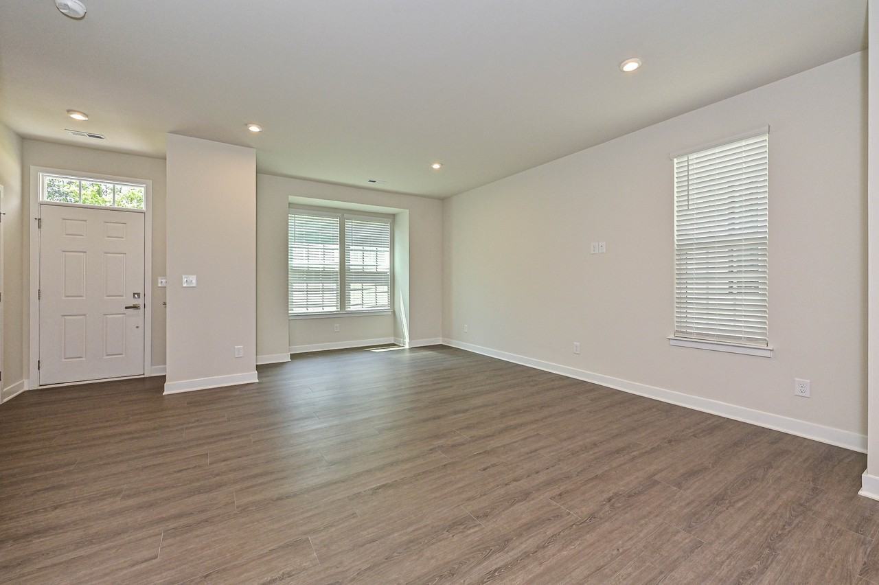 7637 Griffins Gate Dr Sw #1 - Photo 4 of 29