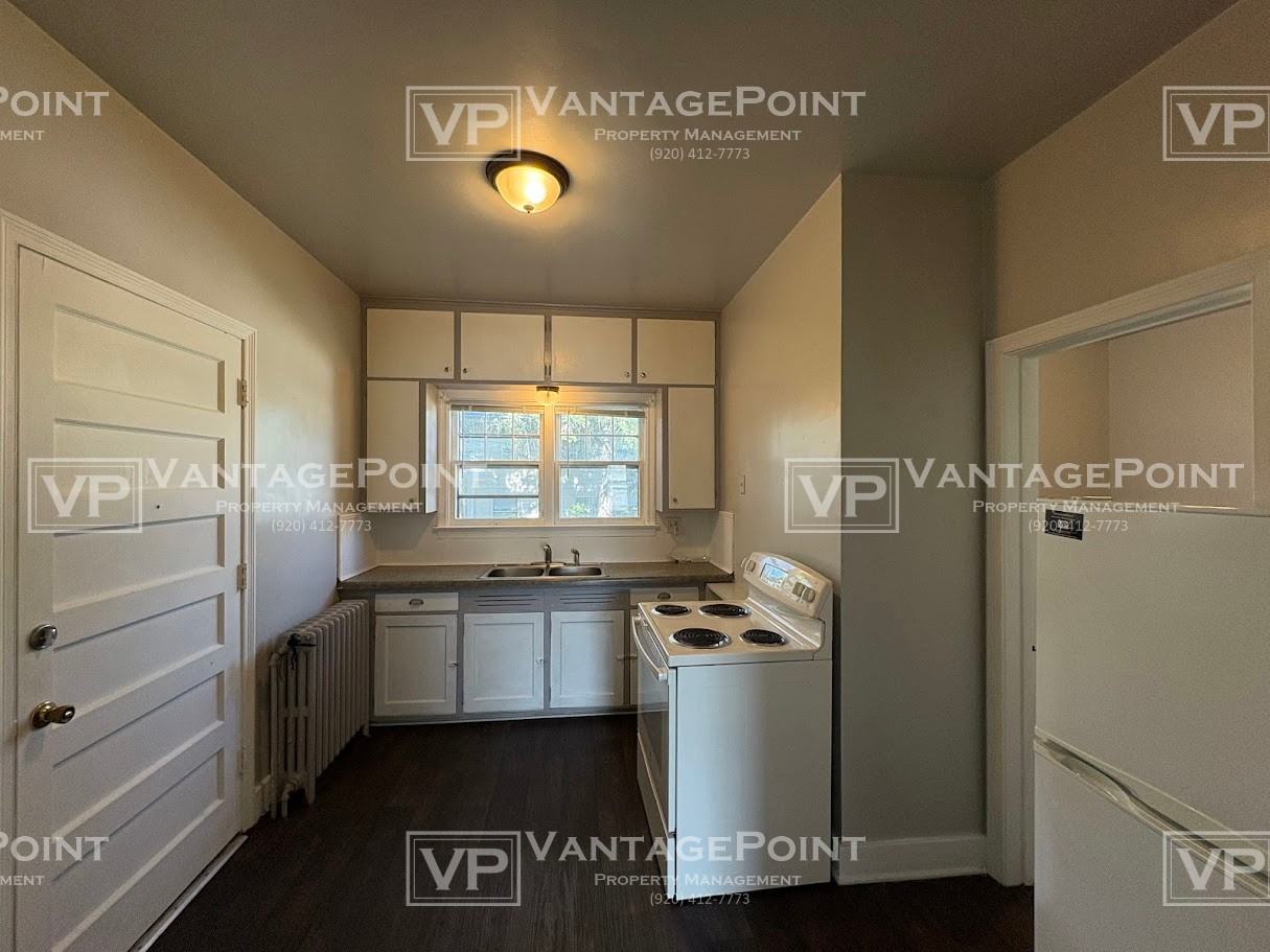 2120 Michigan Ave #A - Photo 3 of 15