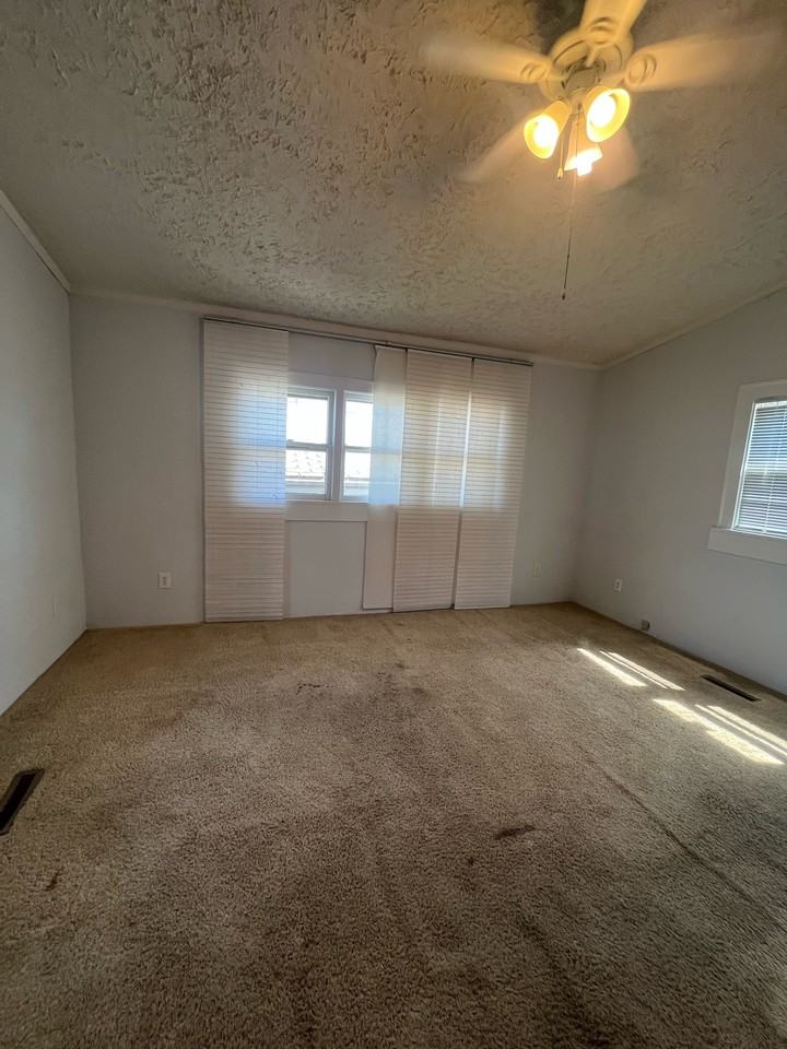 4232 Marcy St #1 - Photo 6 of 18