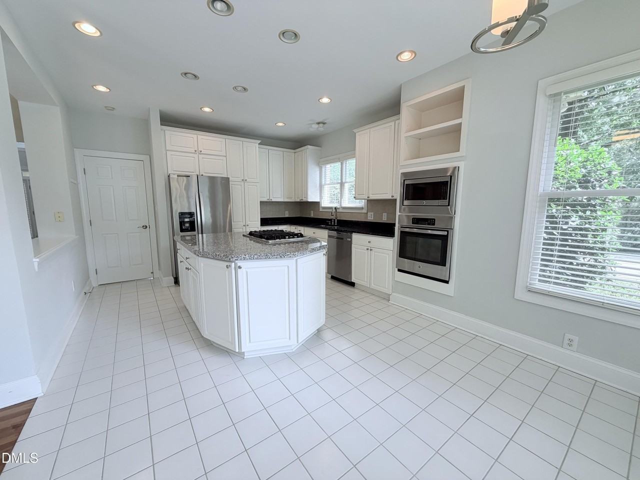73201 Burrington - Photo 5 of 18