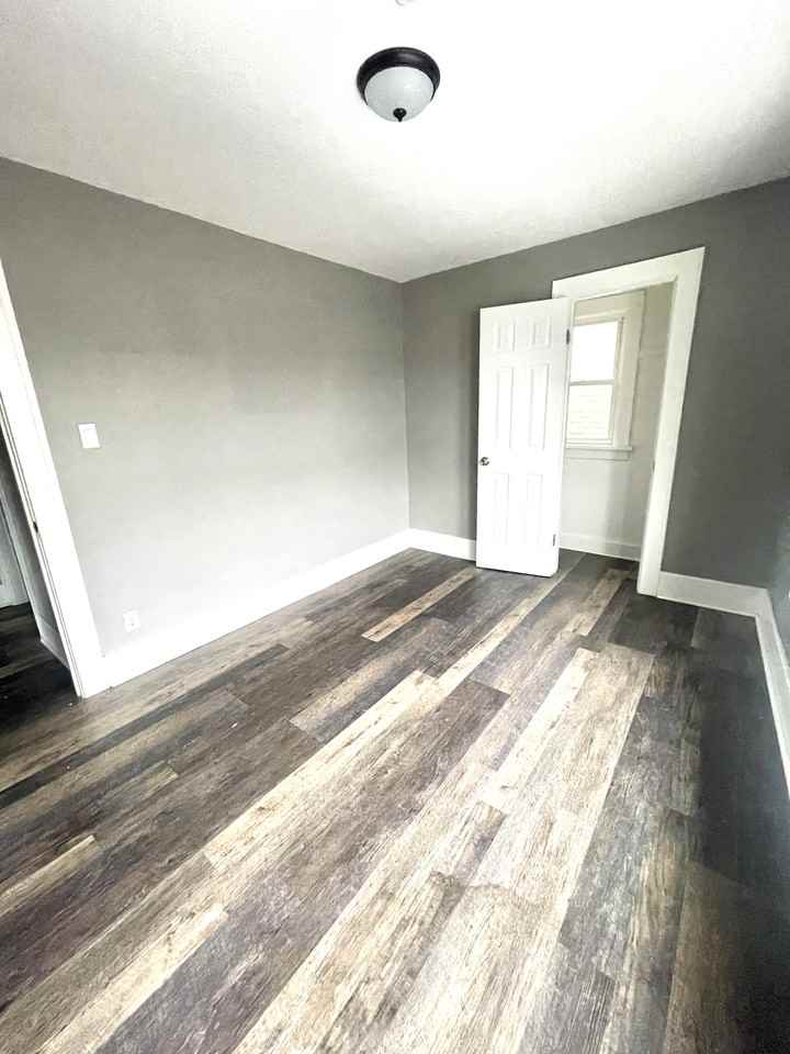 2531 Delaware Avenue - UFBuffalo NY 14216 - Photo 7 of 10