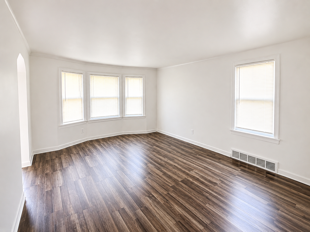 19152 Grandville Ave #1 - Photo 6 of 15