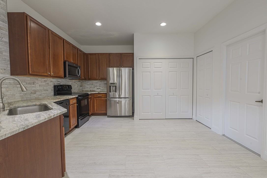 3701 Titanic Cir #1 - Photo 2 of 10