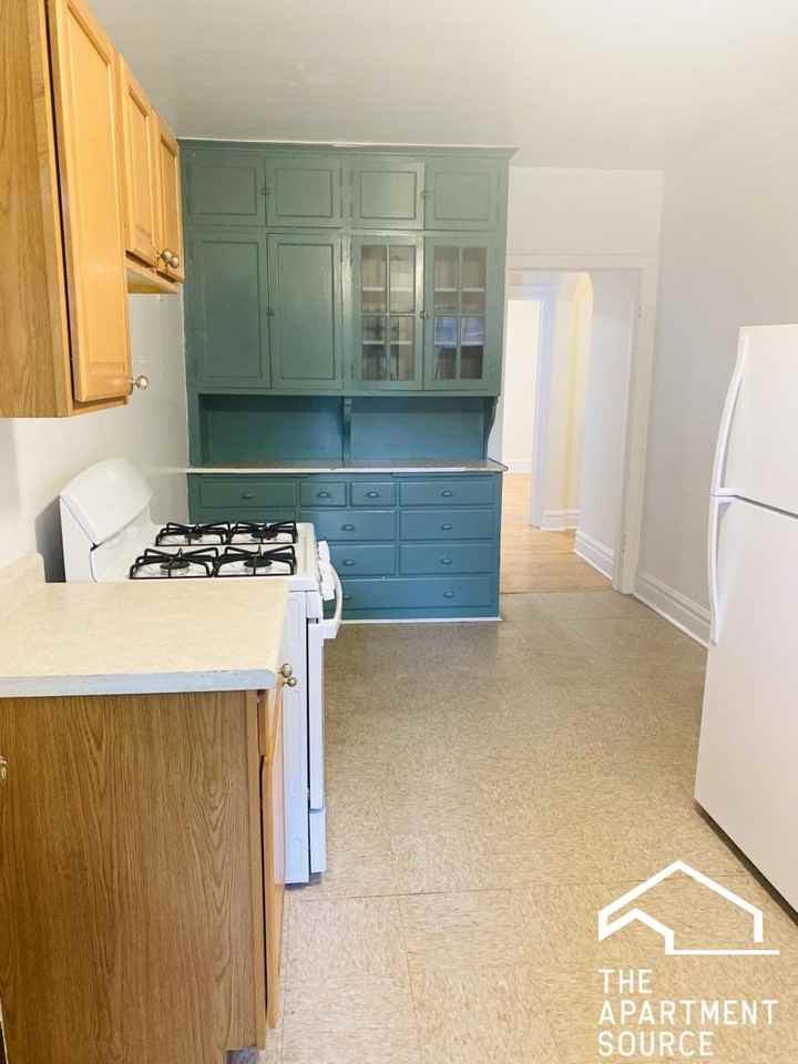 3148 Harlem Ave #1G