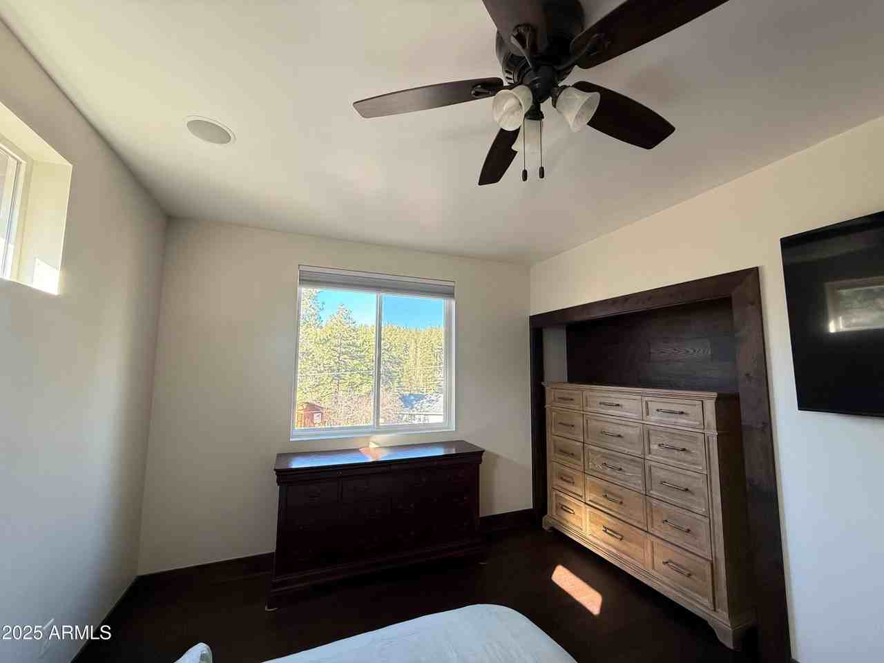 3053 Shiprock Ovi - Photo 7 of 11