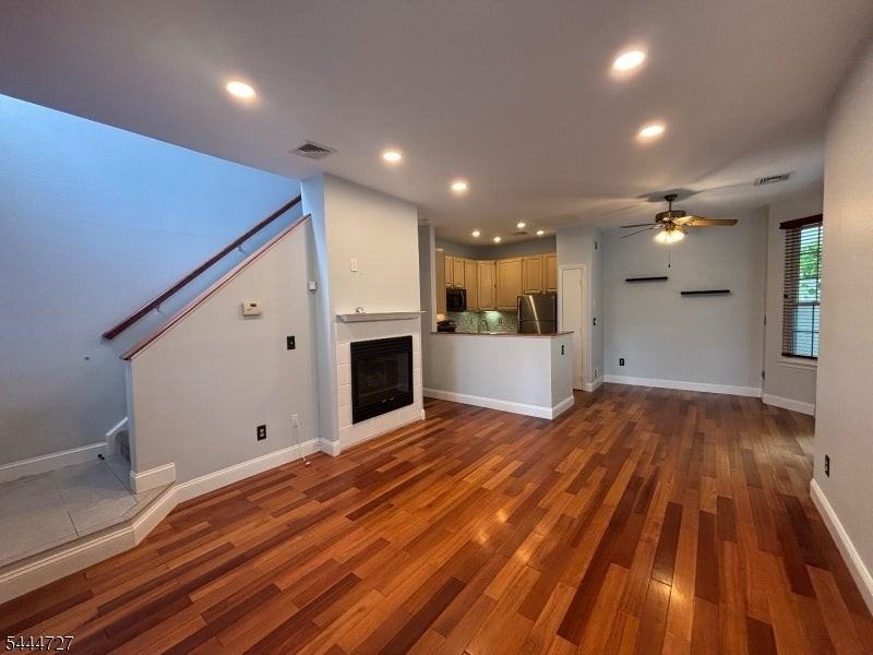 1 Quail Brook Ct - Photo 2 of 13
