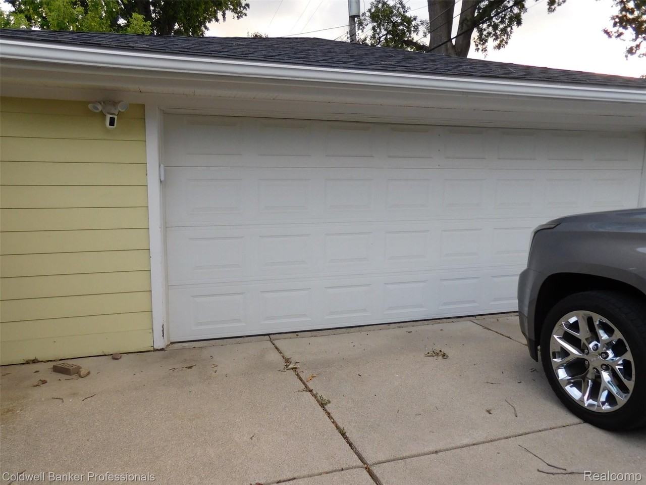 1591 Webster St - Photo 5 of 31