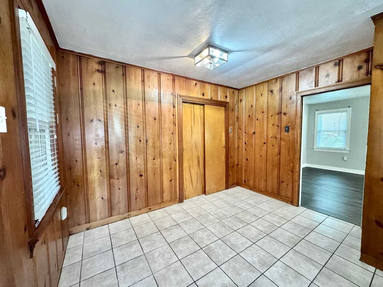 2428 Orpine Ave - Photo 6 of 18