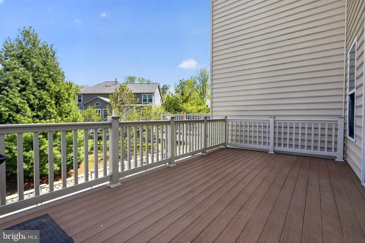 15224 N Berwick Ln - Photo 7 of 50