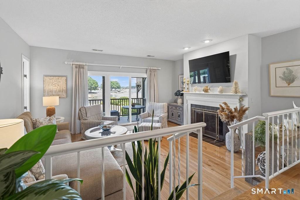 42 Turtle Bay Dr - Photo 5 of 38