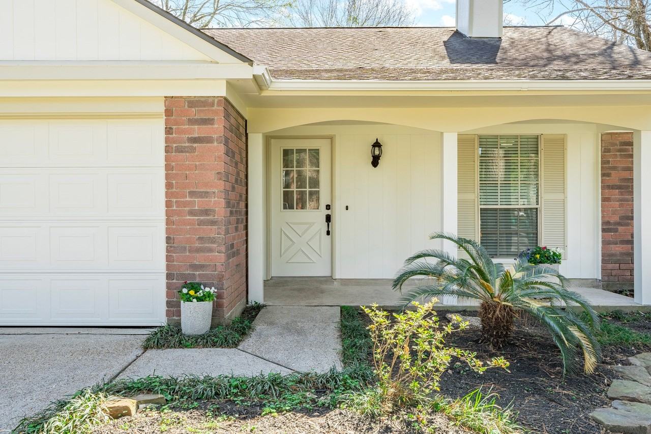 23 E Stony Bridge Cir - Photo 3 of 43