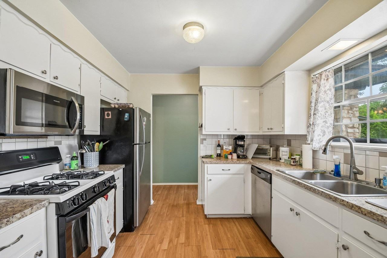 5409 Hunters Gln - Photo 5 of 27
