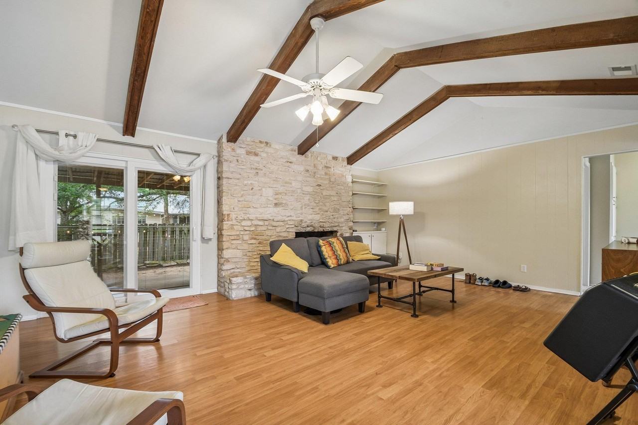 5409 Hunters Gln - Photo 6 of 27