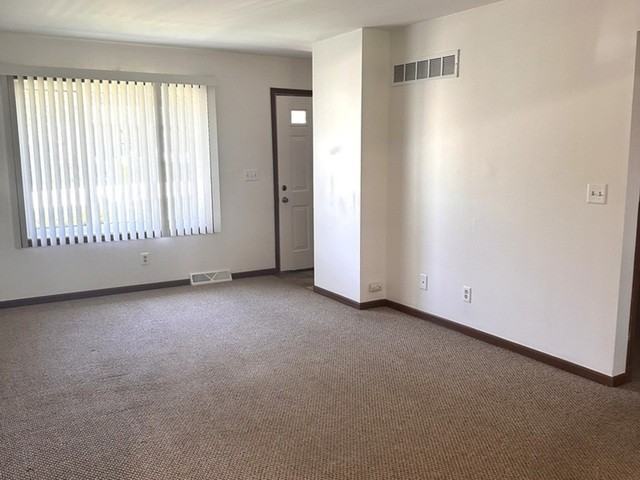 313 South Ave - Photo 5 of 16