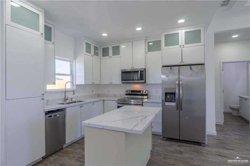 10901 N Sugar Bear Dr - Photo 3 of 15