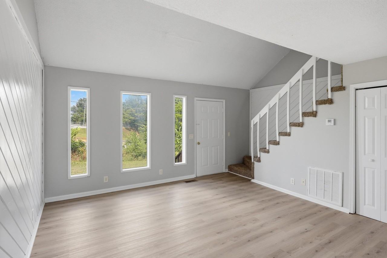 90 Park St #102 - Photo 3 of 28