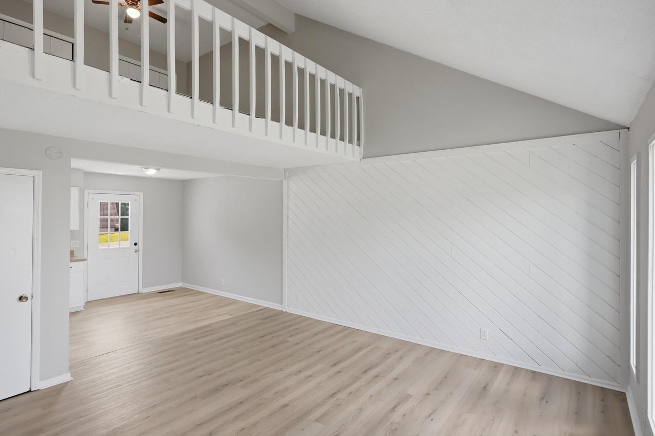 90 Park St #102 - Photo 5 of 28