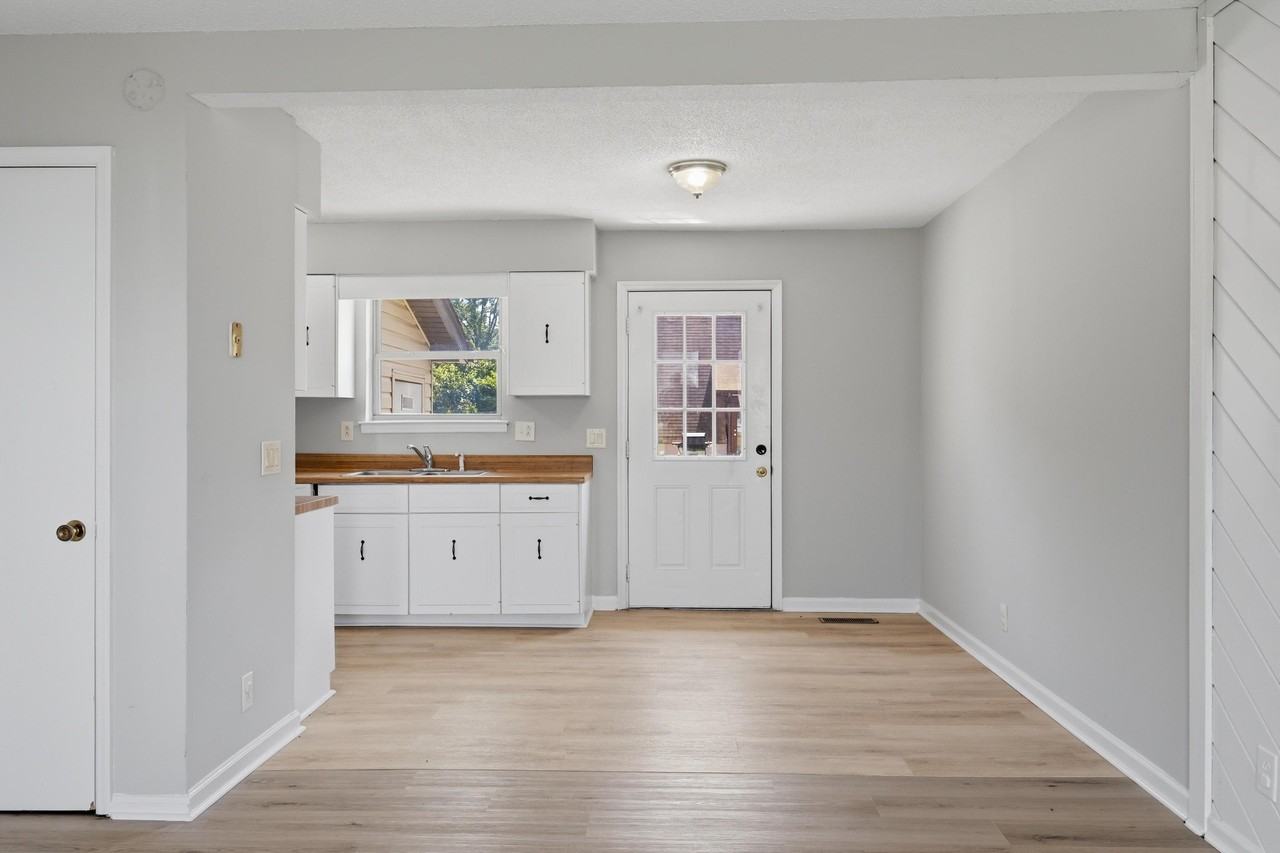 90 Park St #102 - Photo 6 of 28