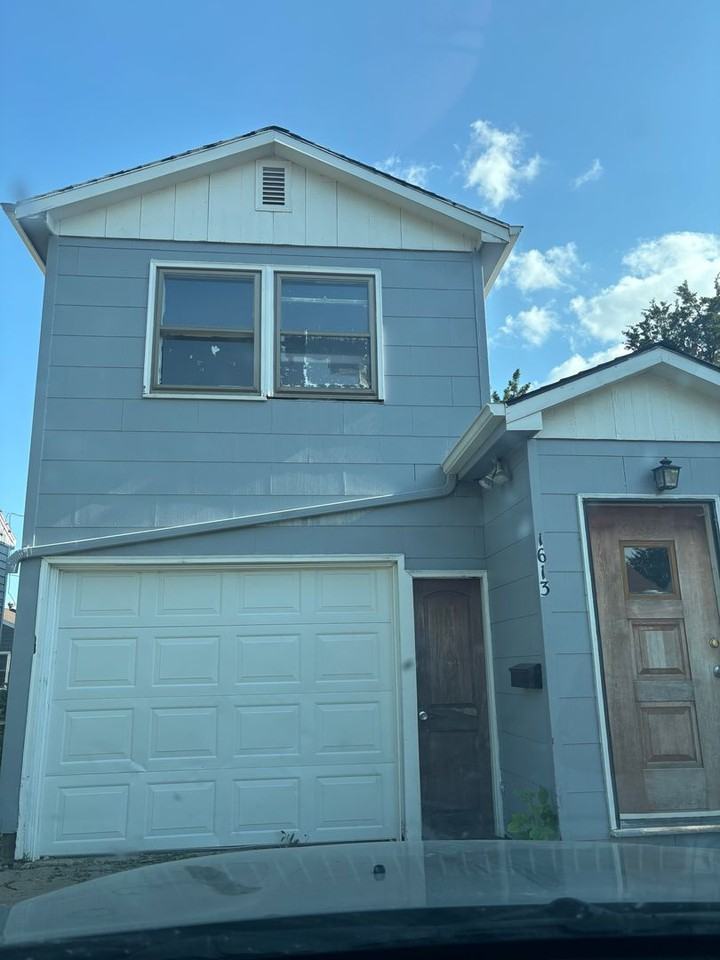 1613 E 12th St - Photo 2 of 2
