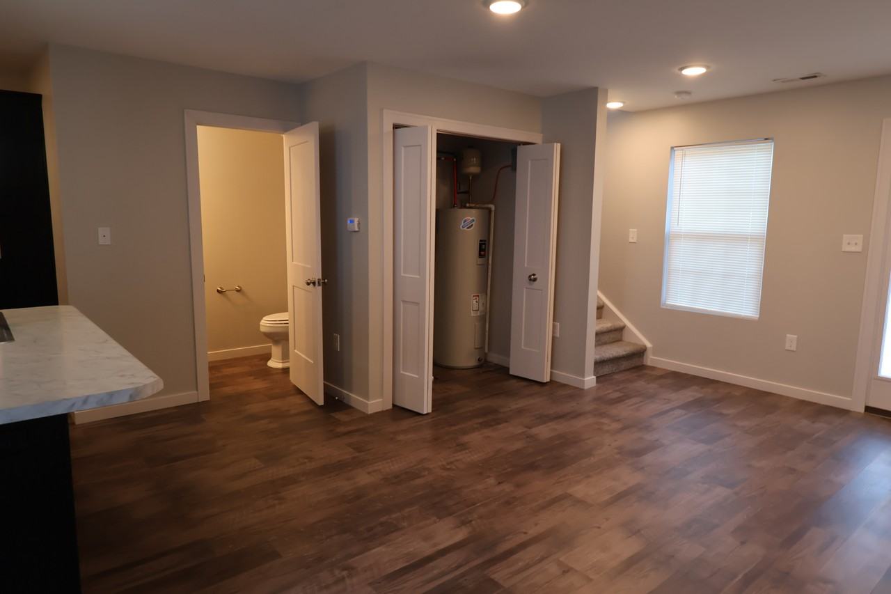 303 Creekview Dr #303 - Photo 6 of 50
