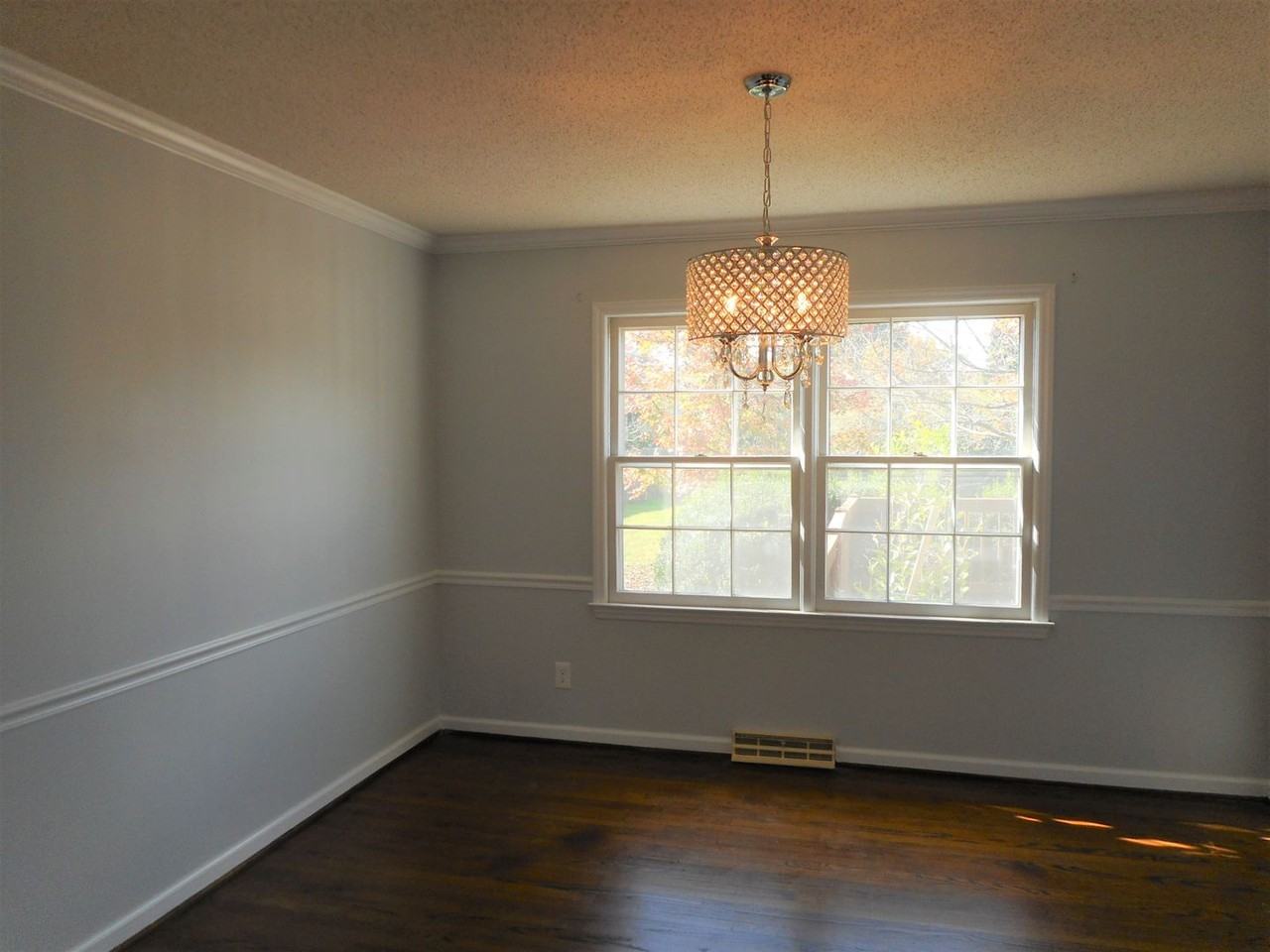4109 Windlestraw Ln - Photo 6 of 24