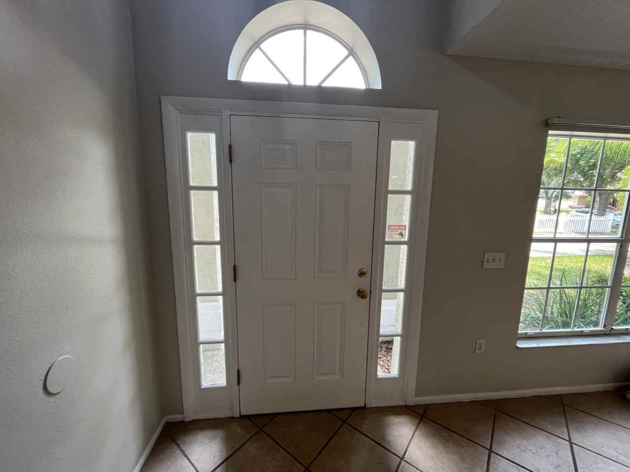 820 Stonechapel Ct - Photo 3 of 27