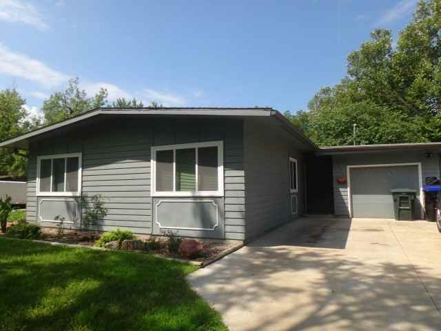 1711 Sw Kent Pl - Photo 2 of 38