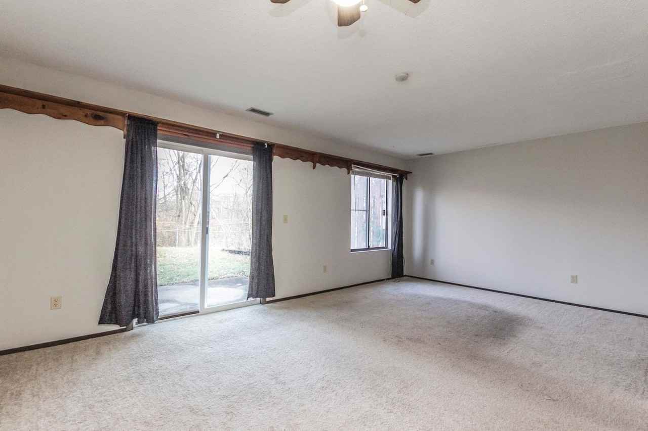 1948 E Bell Ave - Photo 3 of 17