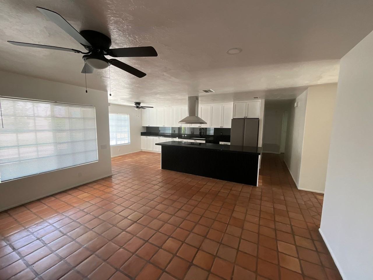 74378 Myrsine Ave - Photo 3 of 17