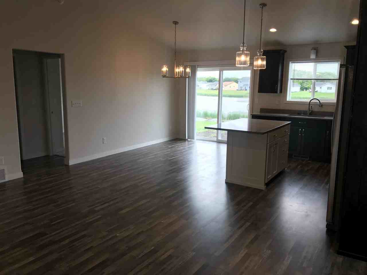 1274 5th St Nw - Photo 3 of 15
