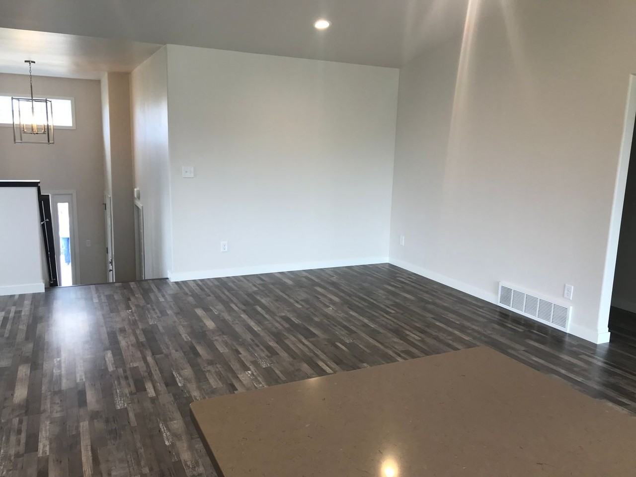 1274 5th St Nw - Photo 4 of 15