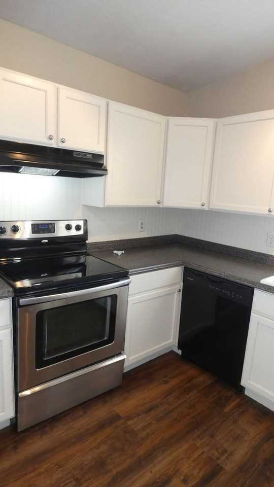 2512 Sw 39th St - Photo 5 of 23