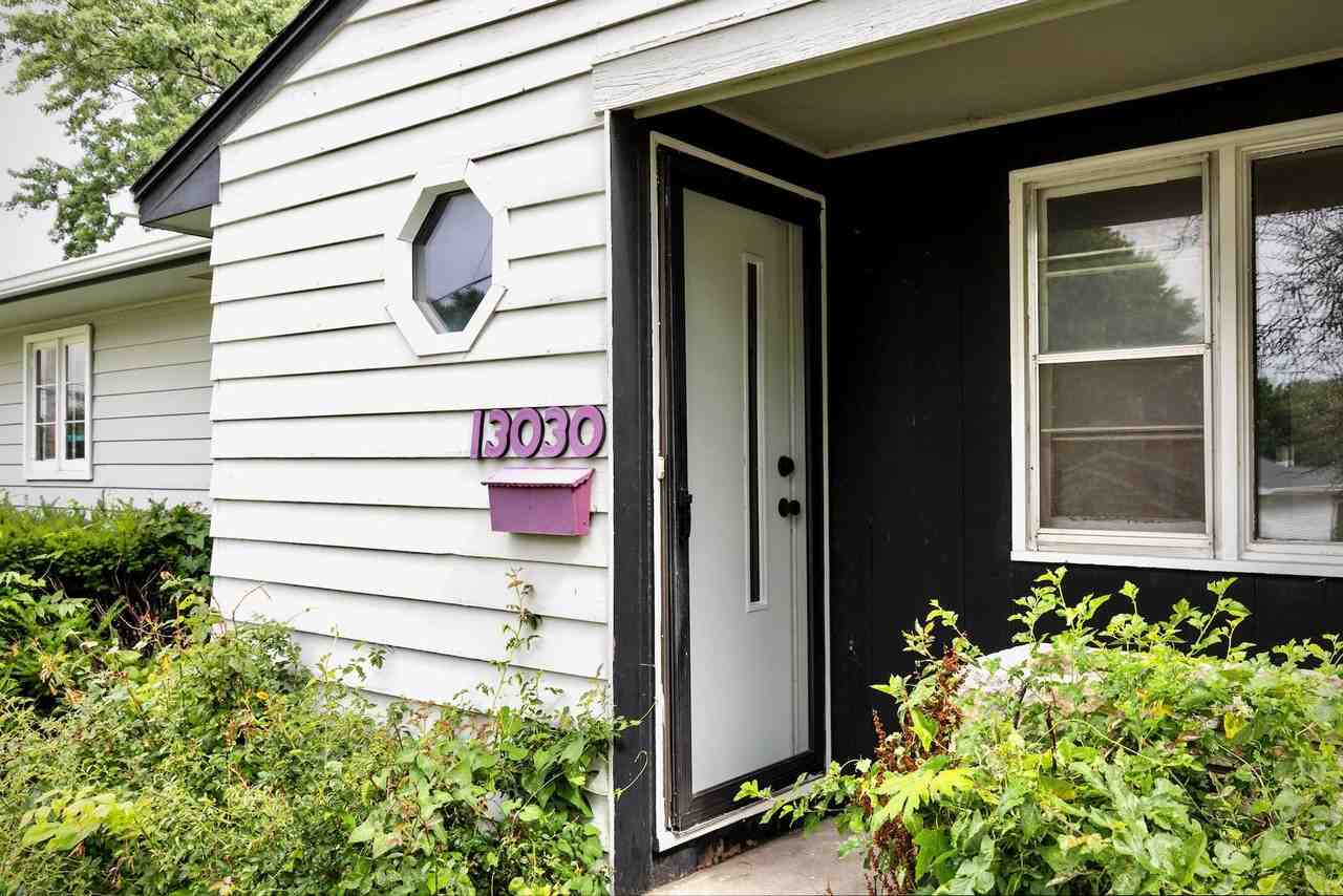 13030 N St - Photo 3 of 38