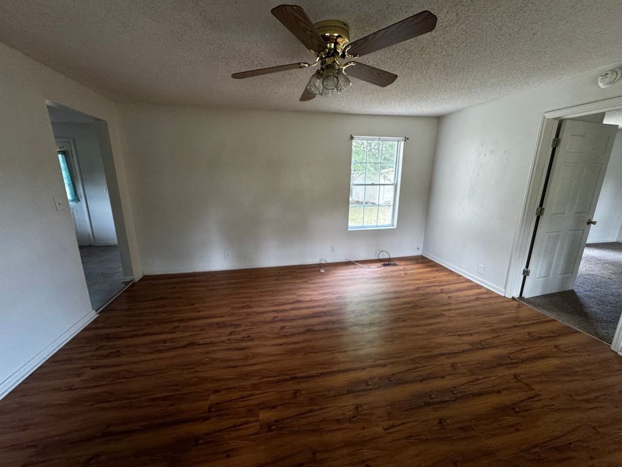 545 Christopher Rd - Photo 2 of 23